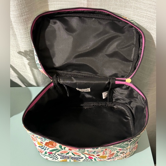 Toiletry or Makeup Bag - Picture 3 of 3